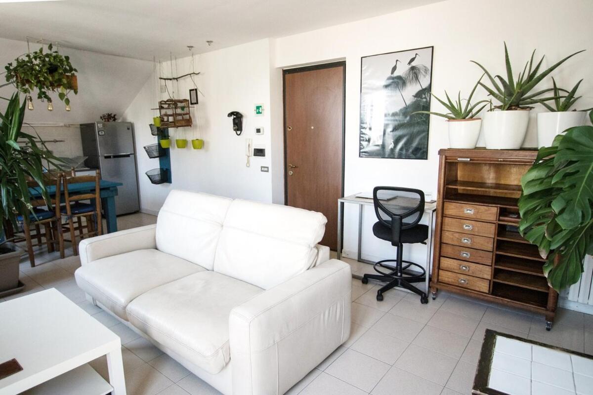 The Little Penthouse Apartment Seregno Ngoại thất bức ảnh